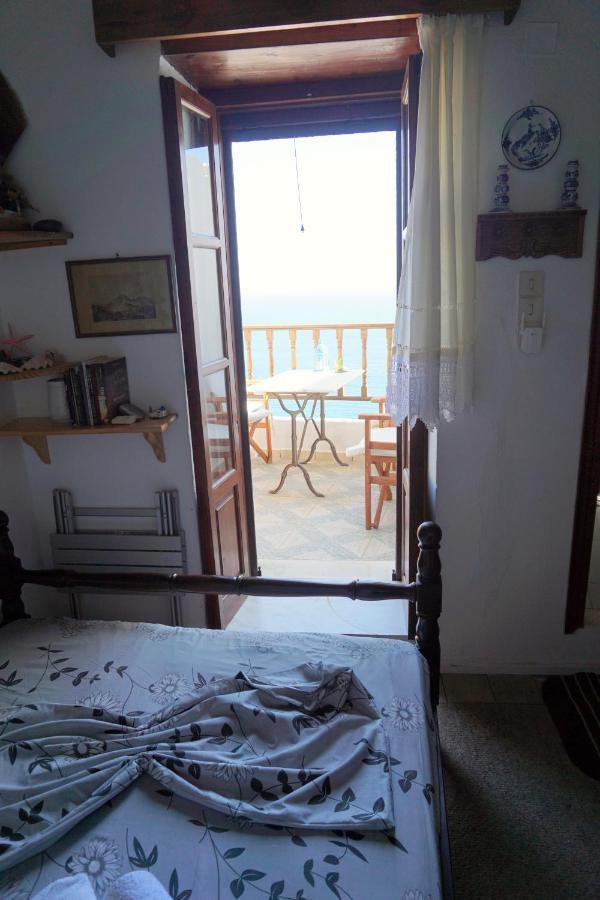 House In Skyros With An Amazing Sea View Villa Luaran gambar