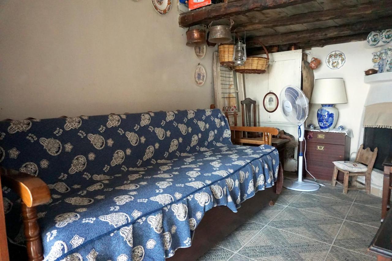 House In Skyros With An Amazing Sea View Villa Luaran gambar
